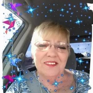 Meet your Posher, Nita